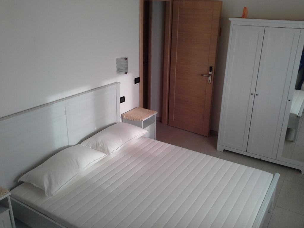 B&B S'Ena Suni Pokoj fotografie