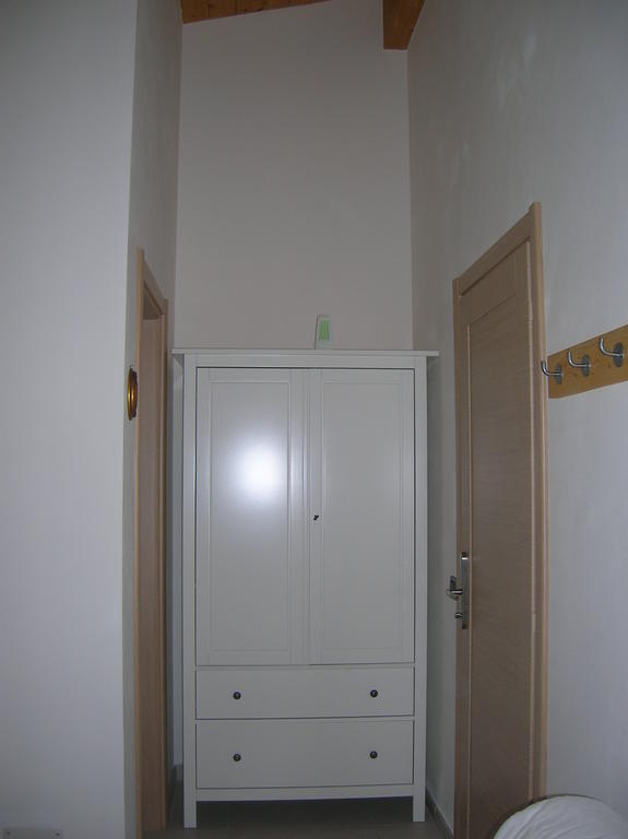B&B S'Ena Suni Pokoj fotografie